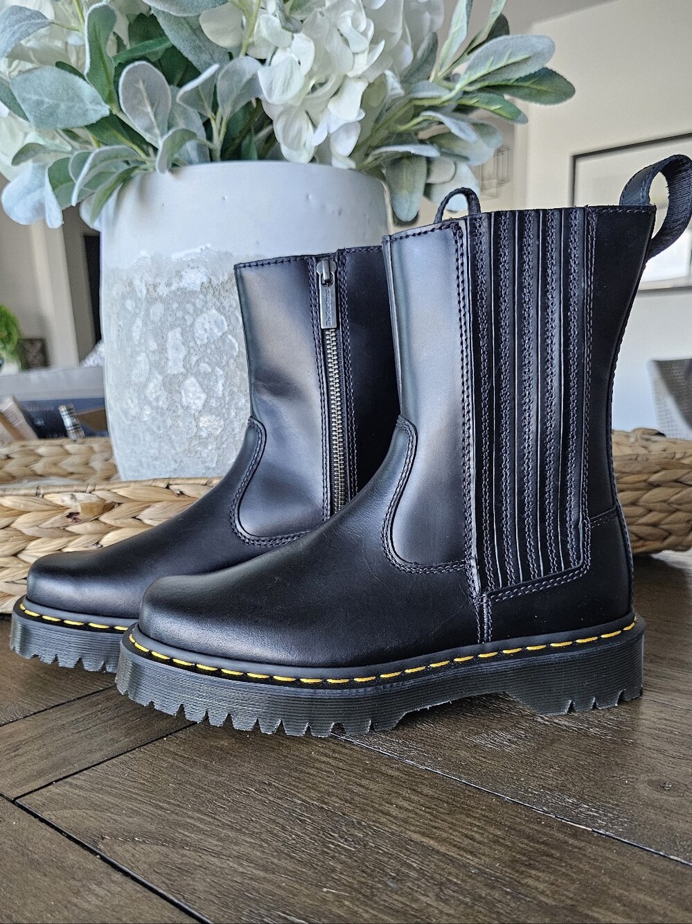 NWT Dr. Martens Black Leather Combat Boots Yellow Stitching Women's Size 7 & 8